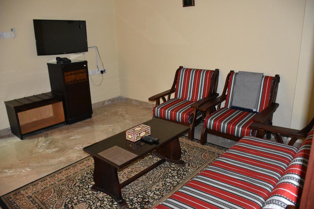 Al 'Aqar Green Mountain Hotel Apartments מראה חיצוני תמונה